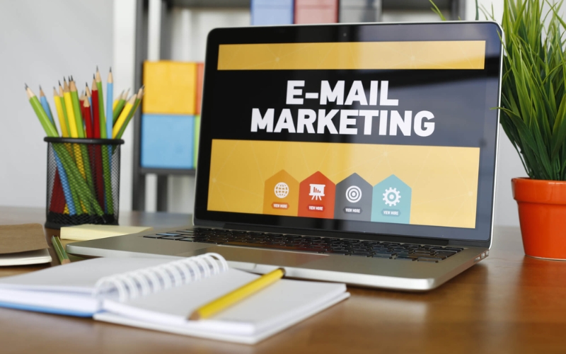 email marketing là gì