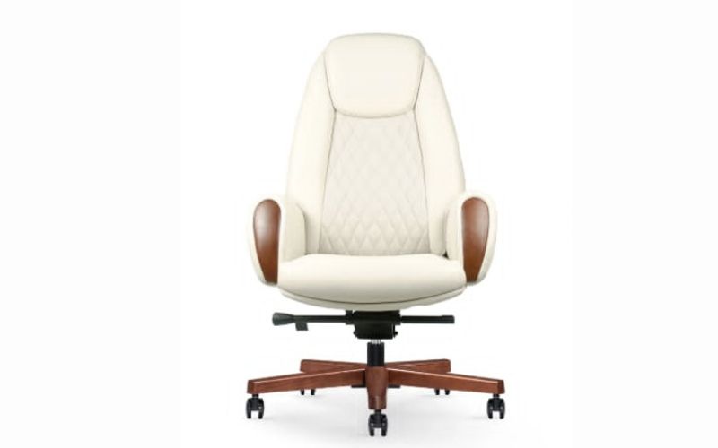 ghế giám đốc trẻ