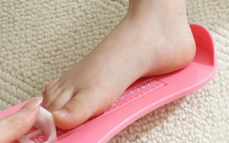 bảng size giày cho trẻ em